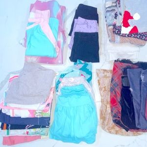 24 piece lot of girls clothing - size 7/8